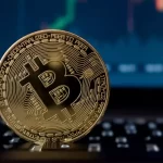 Bitcoin $60,000 Barajını Aştı: Balina Alımları ve Güçlü ETF Girişleri