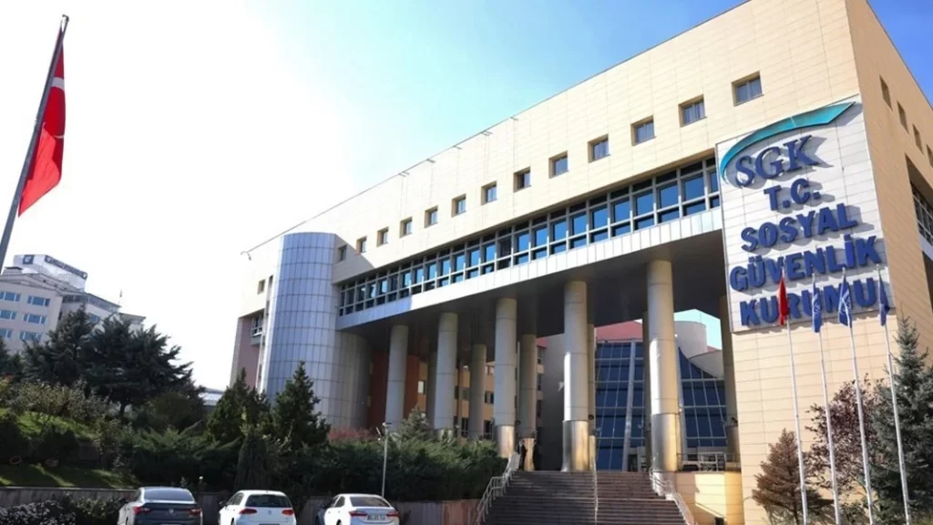EYT Düzenlemesinin Maliyeti 577,3 Milyar Lira Olarak Hesaplandı